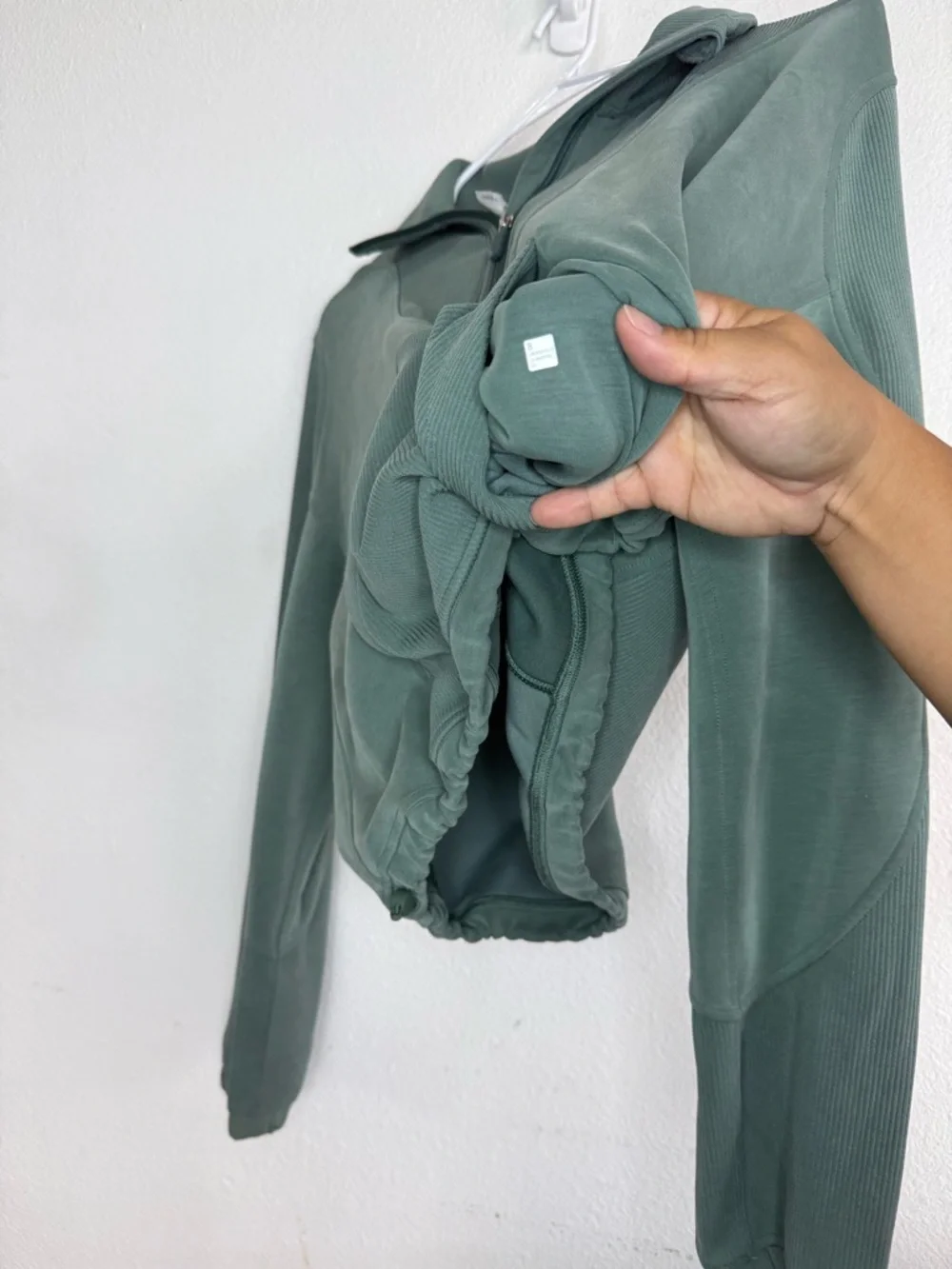 lululemon athletica ribbed softreme Green Cropped Half-Zip Pullover